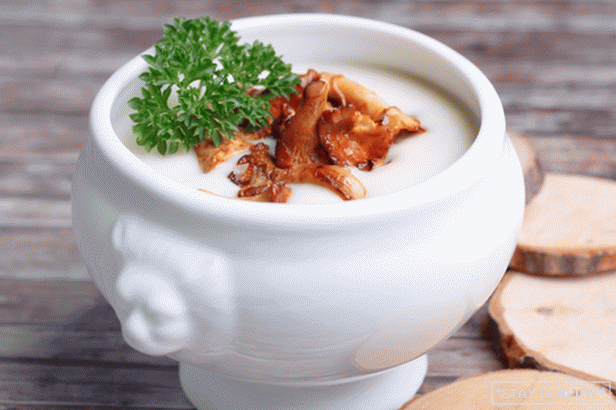 Як приготувати грибний суп із замороженихгрибів: рецепти з фото
