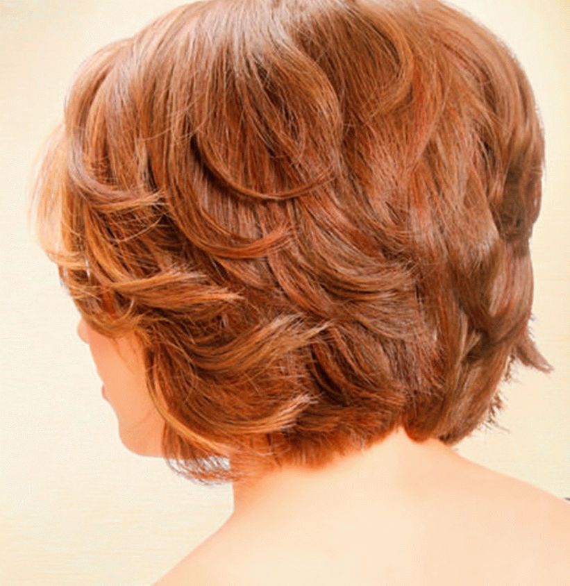 Вечерние прически на средние волосы фото на торжество с челкой для женщин 50 лет